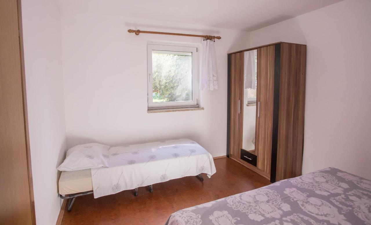 Ema-Dany Apartment Porec Exterior photo