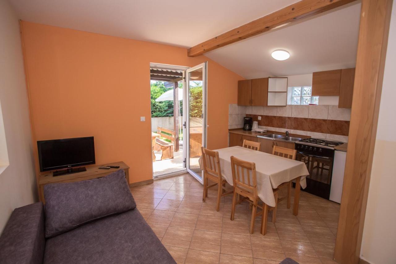 Ema-Dany Apartment Porec Exterior photo